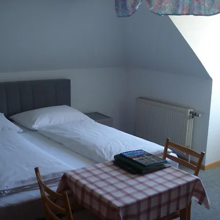 Gastezimmer Schmelz *